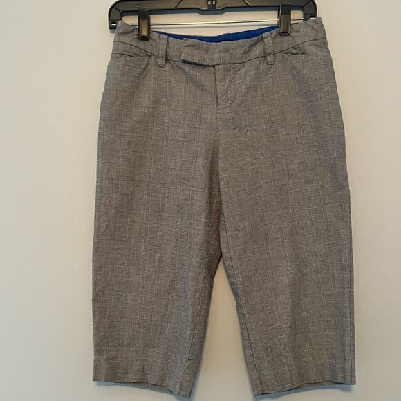 Gap Womens Capri’s, size 2 - Picture 1 of 4
